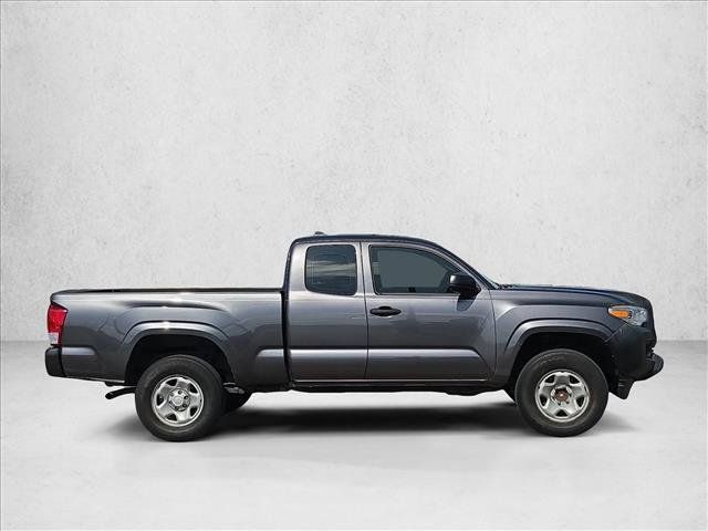 Used 2017 Toyota Tacoma SR RWD image 4