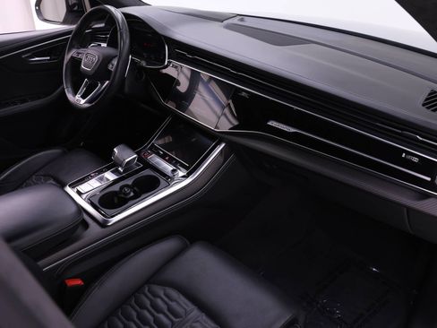 Certified 2021 Audi RS Q8 w/ Black Optic Package AWD/4WD image 22