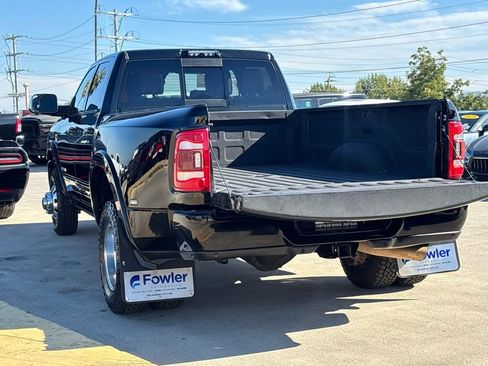 Used 2020 RAM 3500 Limited w/ Max Tow Package image 6