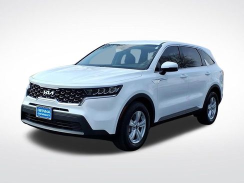 Used 2023 Kia Sorento LX FWD image 6