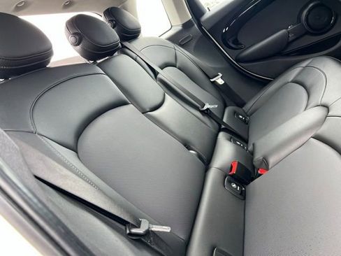 Used 2020 MINI Cooper S image 39