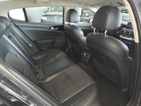 Used 2019 Kia Stinger AWD/4WD image 25