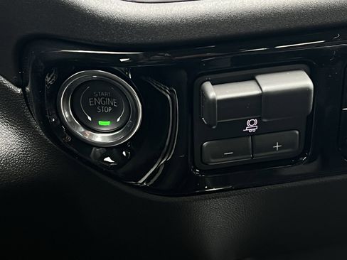 New 2026 GMC Sierra 1500 Elevation w/ Preferred Package image 16