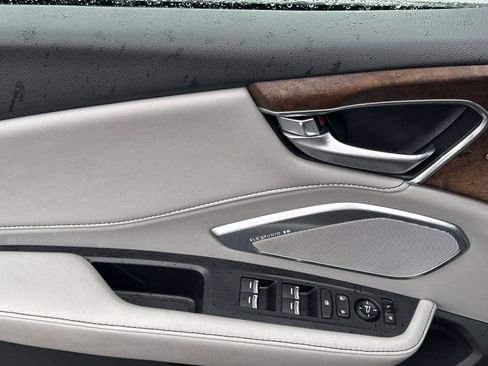 Used 2021 Acura RDX AWD w/ Advance Package image 11