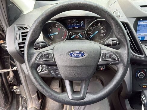Used 2018 Ford Escape SE w/ SE Sync 3 Package AWD/4WD image 8