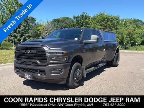Used 2025 RAM 3500 Laramie w/ Night Edition AWD/4WD image 1