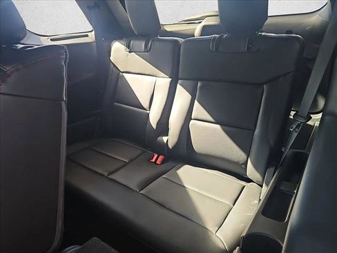 Used 2025 Ford Explorer ST-Line w/ Premium Package image 18