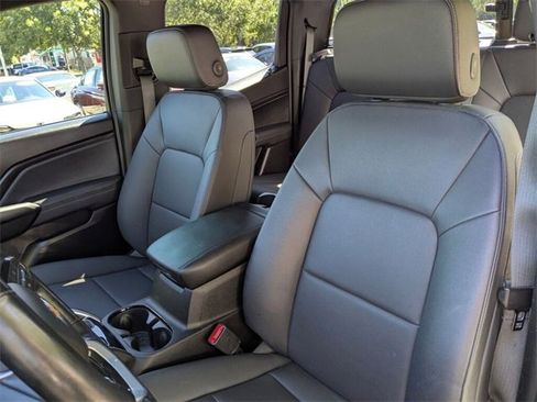 Used 2024 Chevrolet Colorado LT w/ LT Convenience Package III image 28