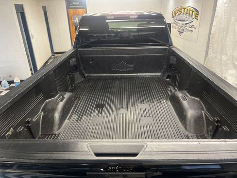 Used 2020 Chevrolet Silverado 2500 LT AWD/4WD image 12