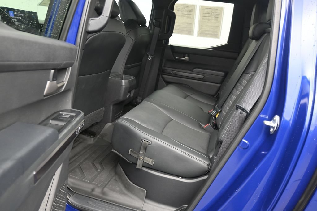 Used 2024 Toyota Tacoma TRD Sport w/ TRD Sport Premium Package RWD image 16