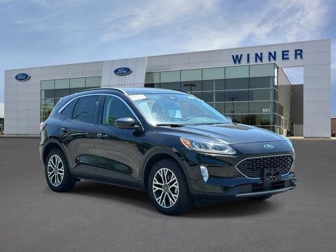 Certified 2022 Ford Escape SEL w/ Technology Package AWD/4WD image 6