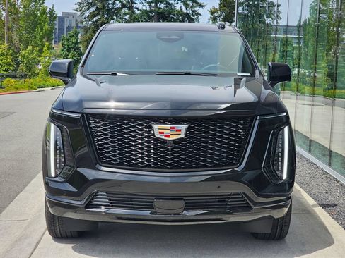New 2026 Cadillac Escalade Sport AWD/4WD image 8
