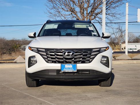 Used 2022 Hyundai Tucson SEL image 2