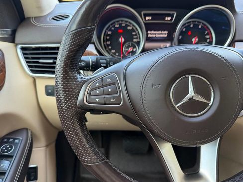 Used 2019 Mercedes-Benz GLS 450 4MATIC w/ Premium 1 Package image 26