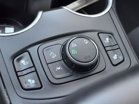 Used 2022 GMC Terrain SLT AWD/4WD image 29