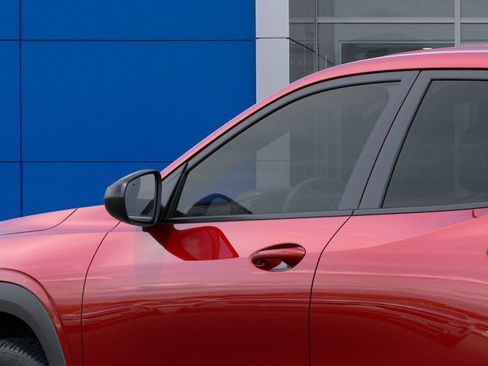 New 2026 Chevrolet Trax RS FWD image 12