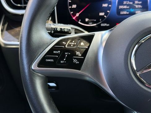 Used 2023 Mercedes-Benz GLC 300 4MATIC image 34