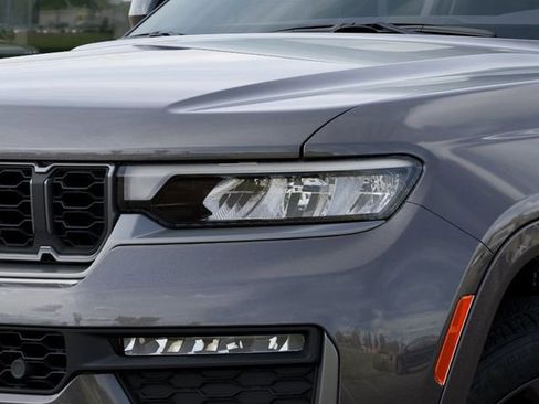 New 2026 Jeep Grand Cherokee Limited AWD/4WD image 10