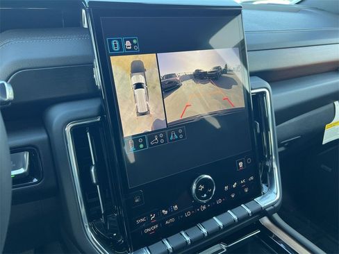 New 2026 GMC Yukon Denali w/ Sun & Power Step Package image 20