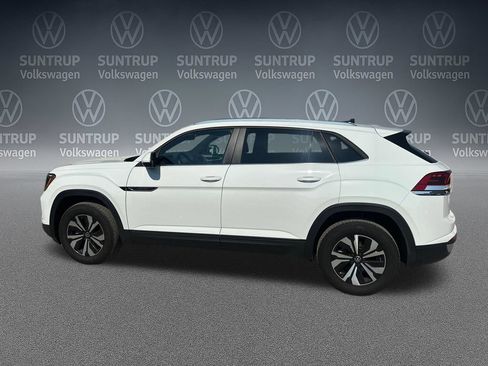 Used 2025 Volkswagen Atlas Cross Sport SE AWD/4WD image 31