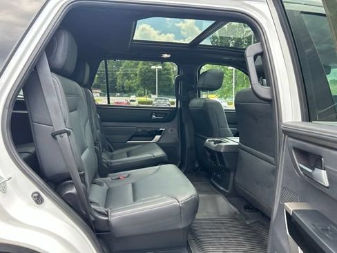 Used 2025 Toyota Sequoia Limited AWD/4WD image 21