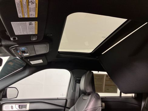 Certified 2023 Ford Explorer ST w/ Equipment Group 401A image 33