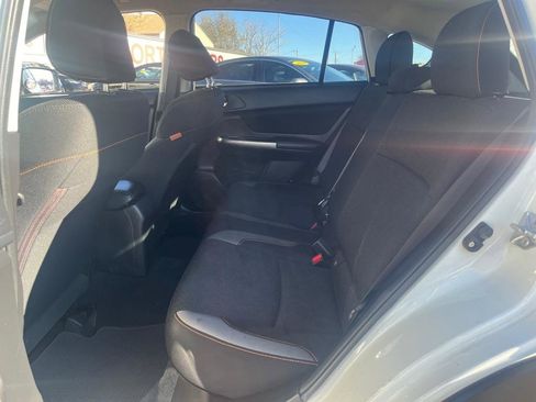 Used 2016 Subaru Crosstrek 2.0i Premium AWD/4WD image 18