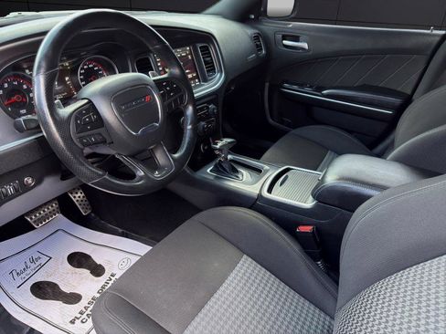 Used 2019 Dodge Charger Scat Pack image 12
