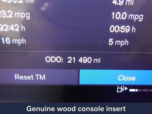 Used 2023 Volvo XC60 B5 Plus w/ Protection Package Premier image 33