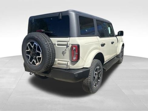 New 2026 Ford Bronco Outer Banks AWD/4WD image 5