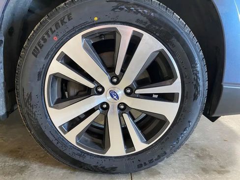 Used 2018 Subaru Outback 2.5i Limited w/ Popular Package #2 image 38