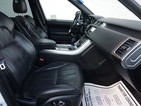 Used 2017 Land Rover Range Rover Sport HSE image 21