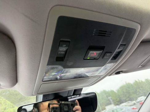 Used 2022 Lexus RX 350L Premium image 26