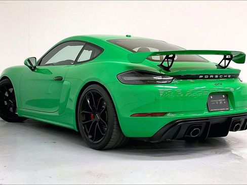 Used 2022 Porsche 718 Cayman GT4 image 6