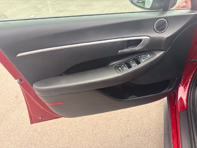 Certified 2023 Hyundai Sonata SE FWD image 12