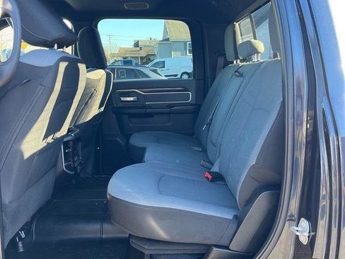 Used 2022 RAM 2500 Big Horn w/ Level C Equiment Group image 13