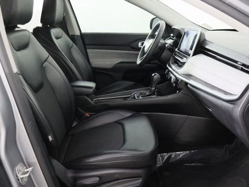 Used 2022 Jeep Compass Latitude AWD/4WD image 18