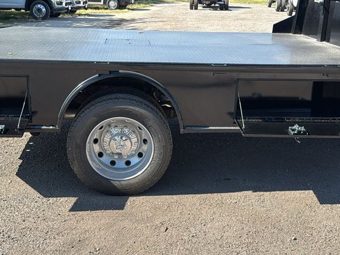 New 2026 RAM 5500 Tradesman w/ Chrome Appearance Group image 10