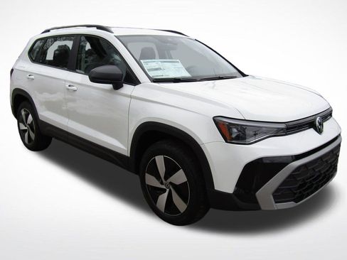 New 2026 Volkswagen Taos S AWD/4WD image 5