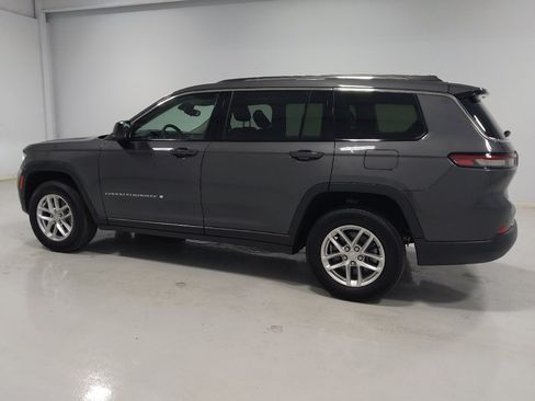 Used 2023 Jeep Grand Cherokee L Laredo AWD/4WD image 3