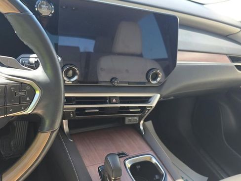 Used 2023 Lexus RX 350 Premium Plus image 10