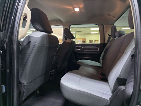 Used 2019 RAM 2500 Big Horn image 19