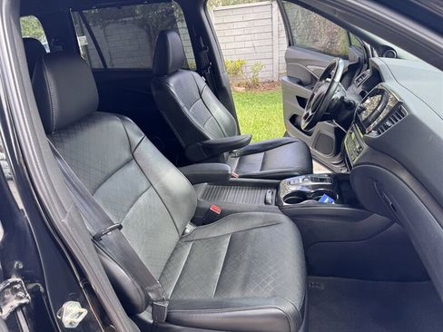 Used 2019 Honda Passport EX-L image 17