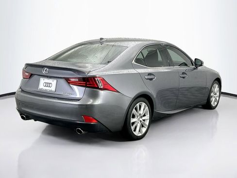 Used 2016 Lexus IS 200t image 5