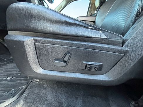 Used 2013 RAM 1500 Sport w/ Sport Premium Group image 13