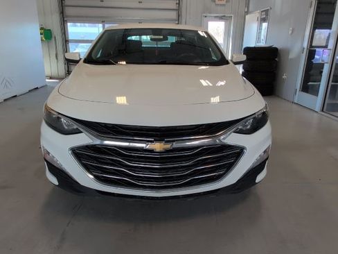 Used 2022 Chevrolet Malibu LT FWD image 8