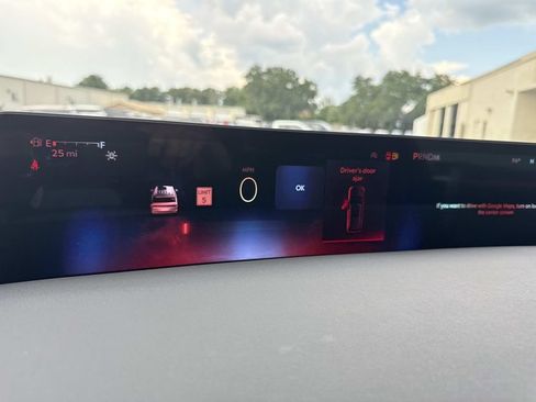 New 2026 Lincoln Navigator Reserve w/ Jet Appearance Package AWD/4WD image 28