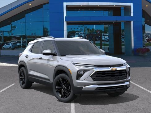 New 2026 Chevrolet TrailBlazer LT w/ Midnight Edition AWD/4WD image 31