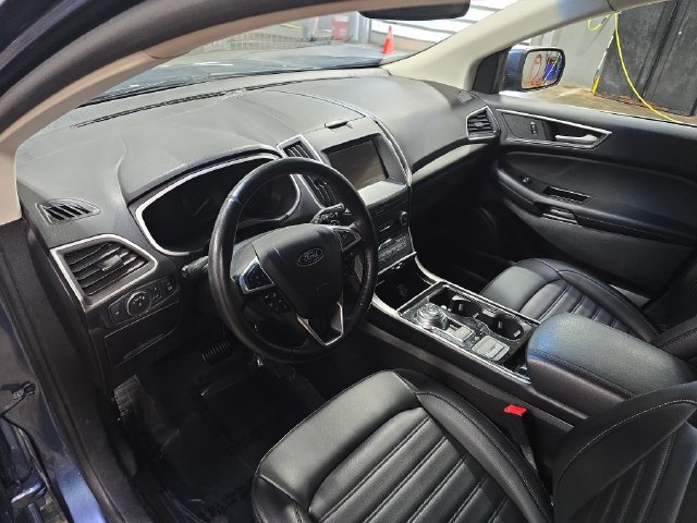 Used 2019 Ford Edge SEL w/ Equipment Group 201A AWD/4WD image 16