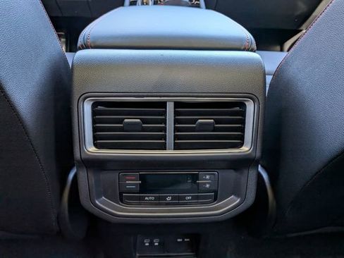 New 2026 Volkswagen Atlas Peak Edition image 13